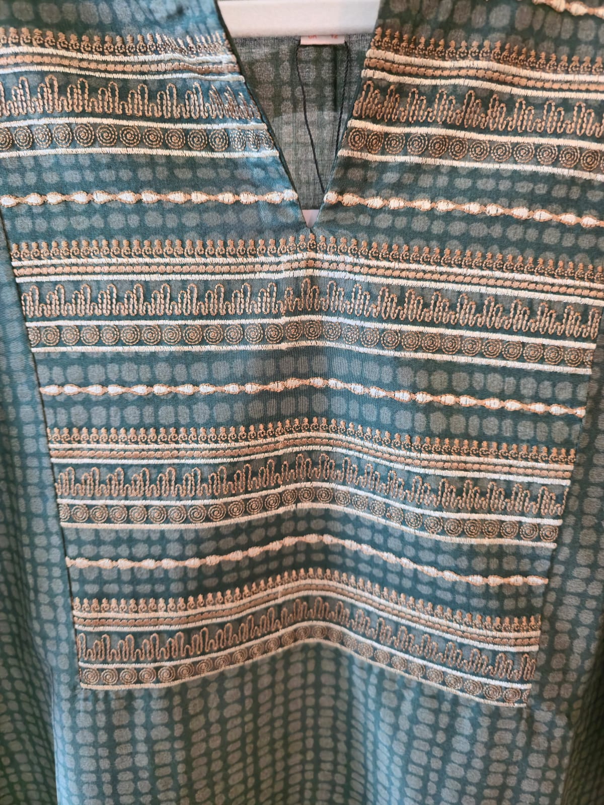 Title: Elegant Dark Green Printed A-Line Kurta for Women - Image 4