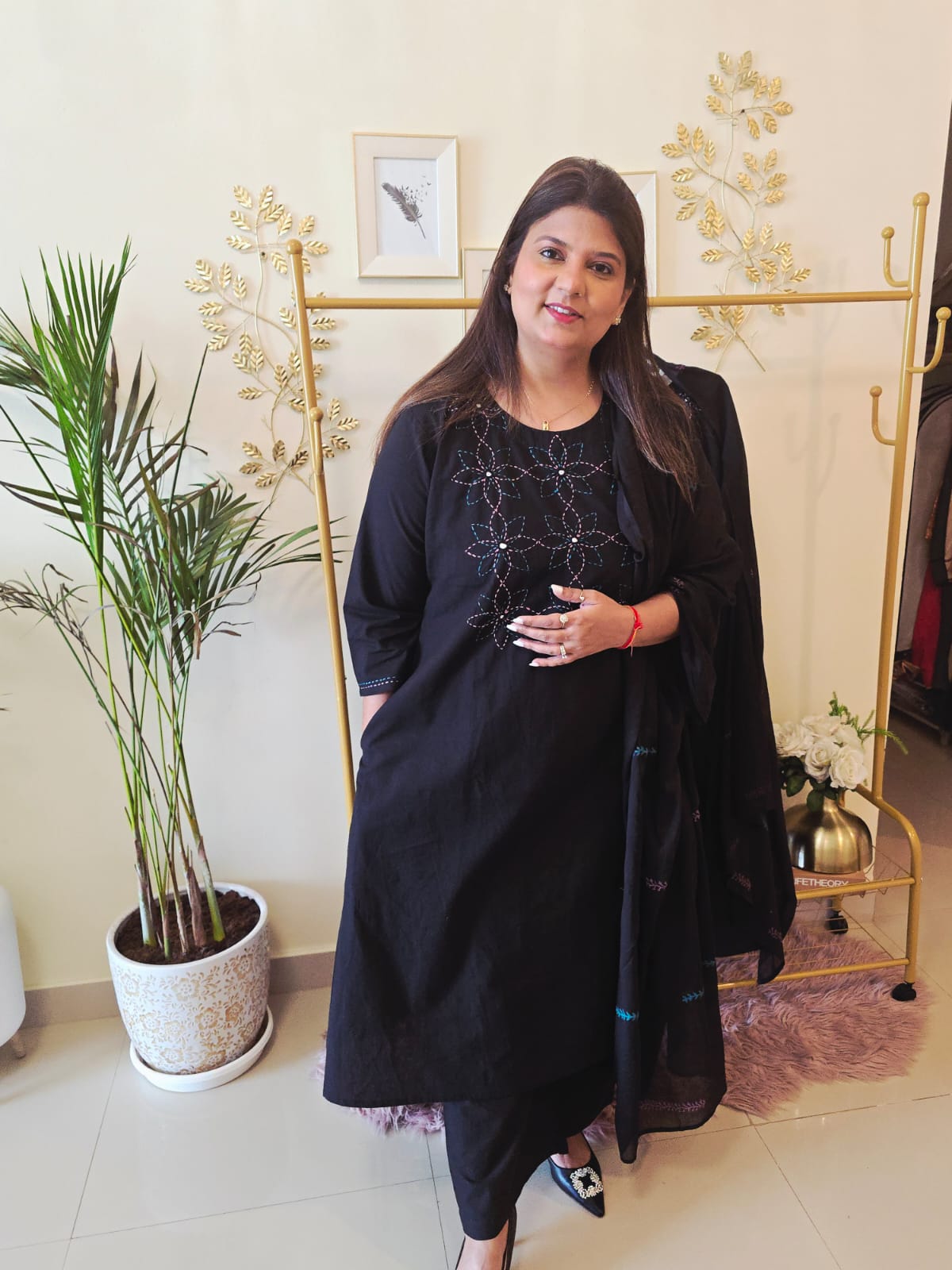 Title Black Elegance Embroidered Ready-to-Wear 3 Piece Suit - Image 6