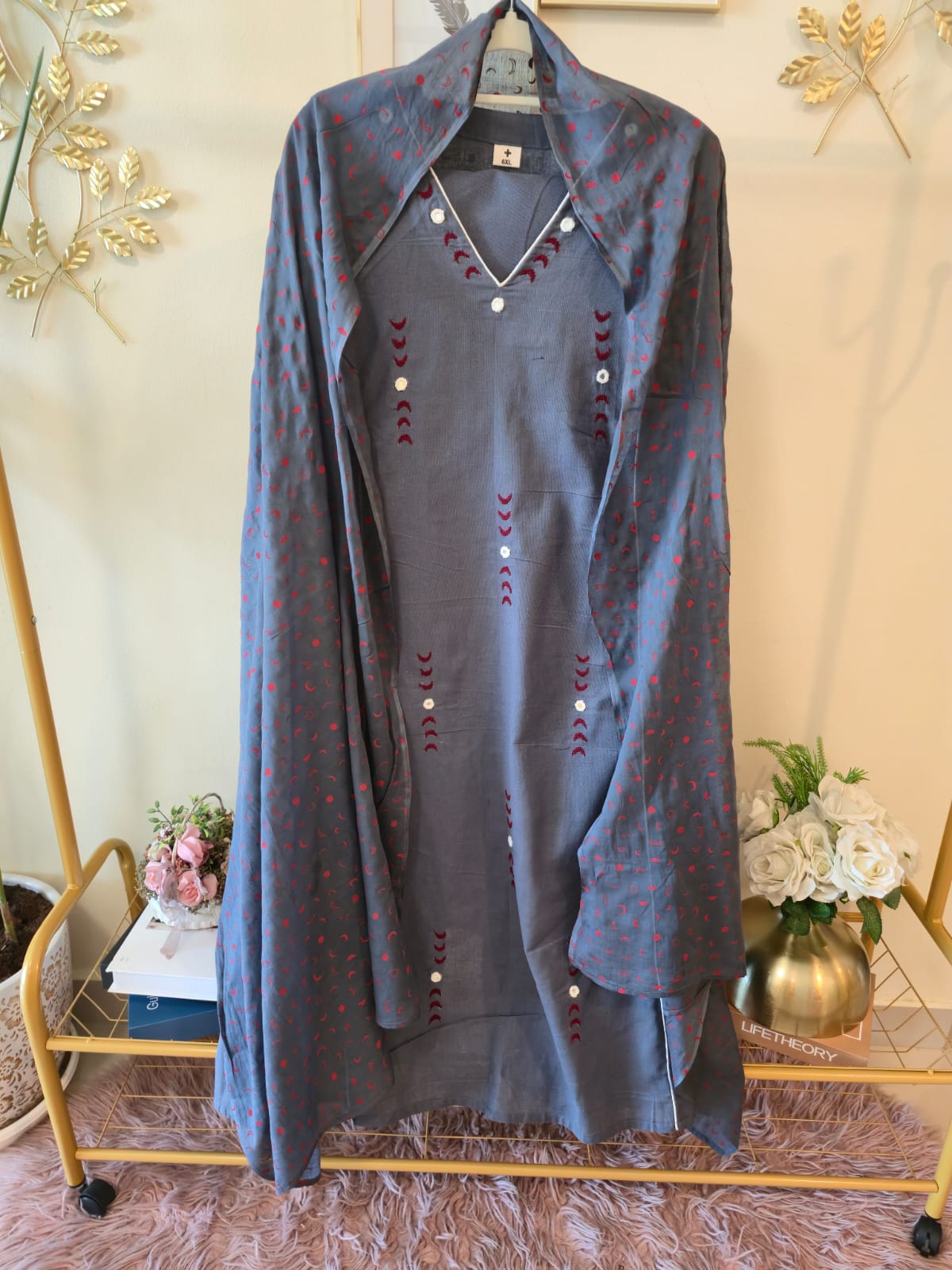 Title Elegant Charcoal Grey Embroidered Kurta Set with Dupatta - Image 2