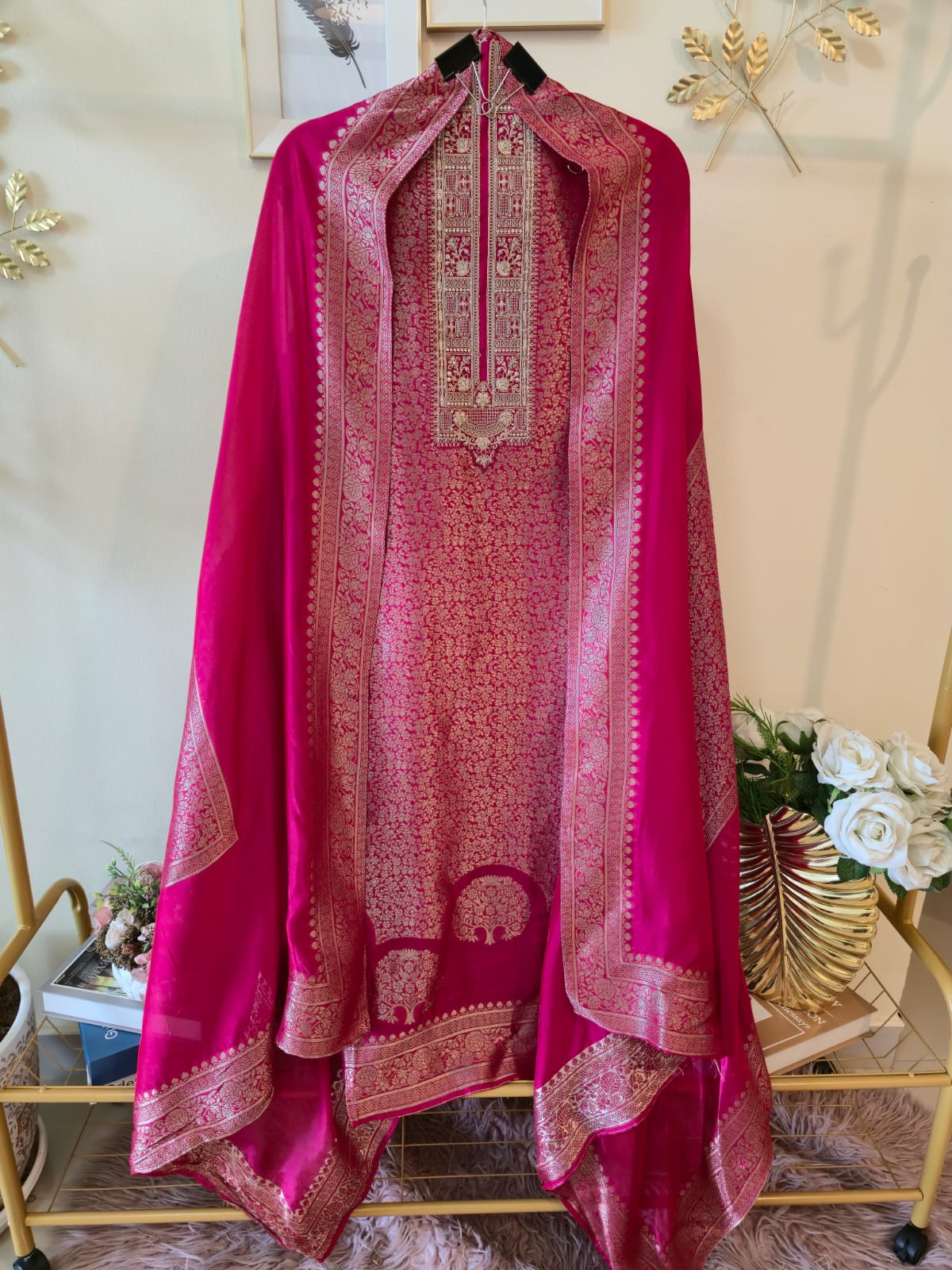Mettalic pink pure bhagalpuri banglori Silk Suit with Silver Floral Weave unstich three peice suit - Image 2