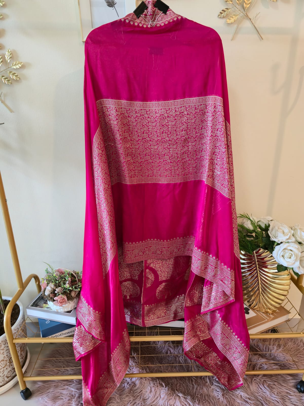 Mettalic pink pure bhagalpuri banglori Silk Suit with Silver Floral Weave unstich three peice suit - Image 4