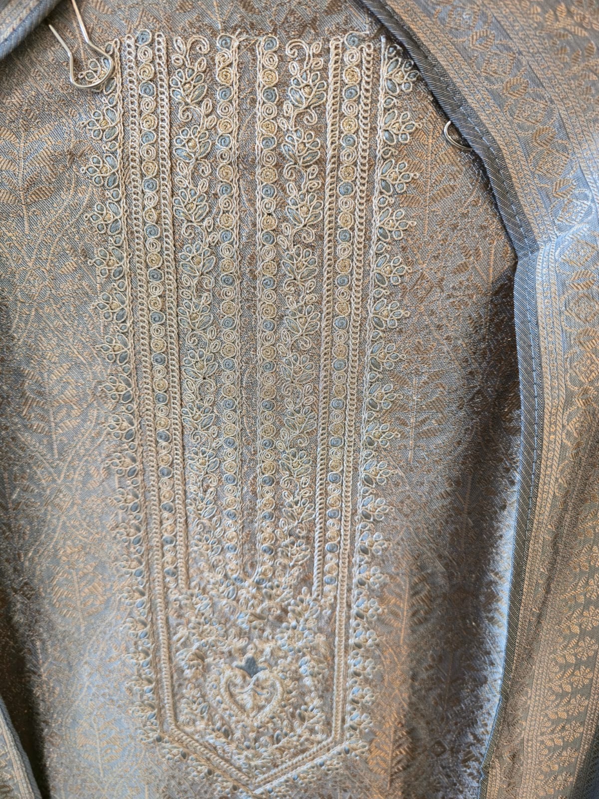 Mettalic silver grey pure bhagalpuri banglori Silk Suit with Silver Floral Weave unstich three peice suit - Image 5