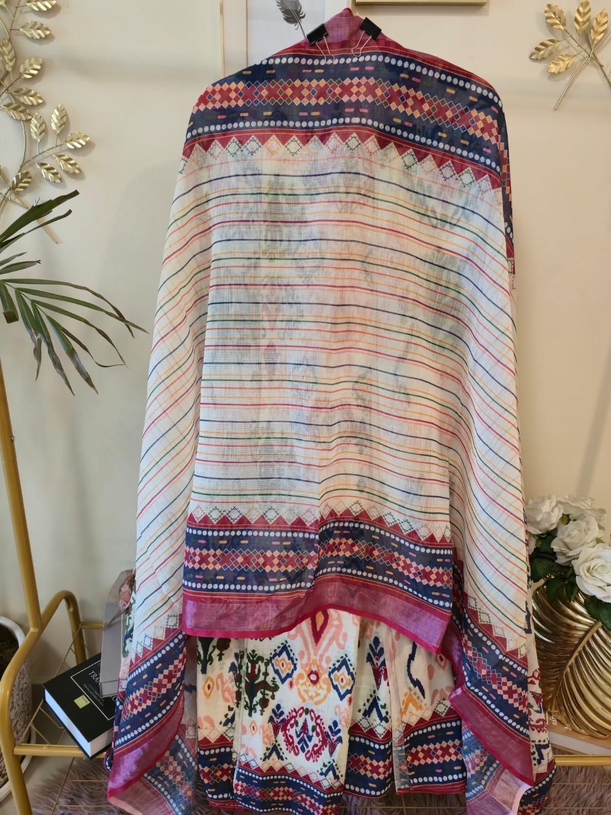 Ikkat print Premium cotton linen unstiched three peice suit - Image 2