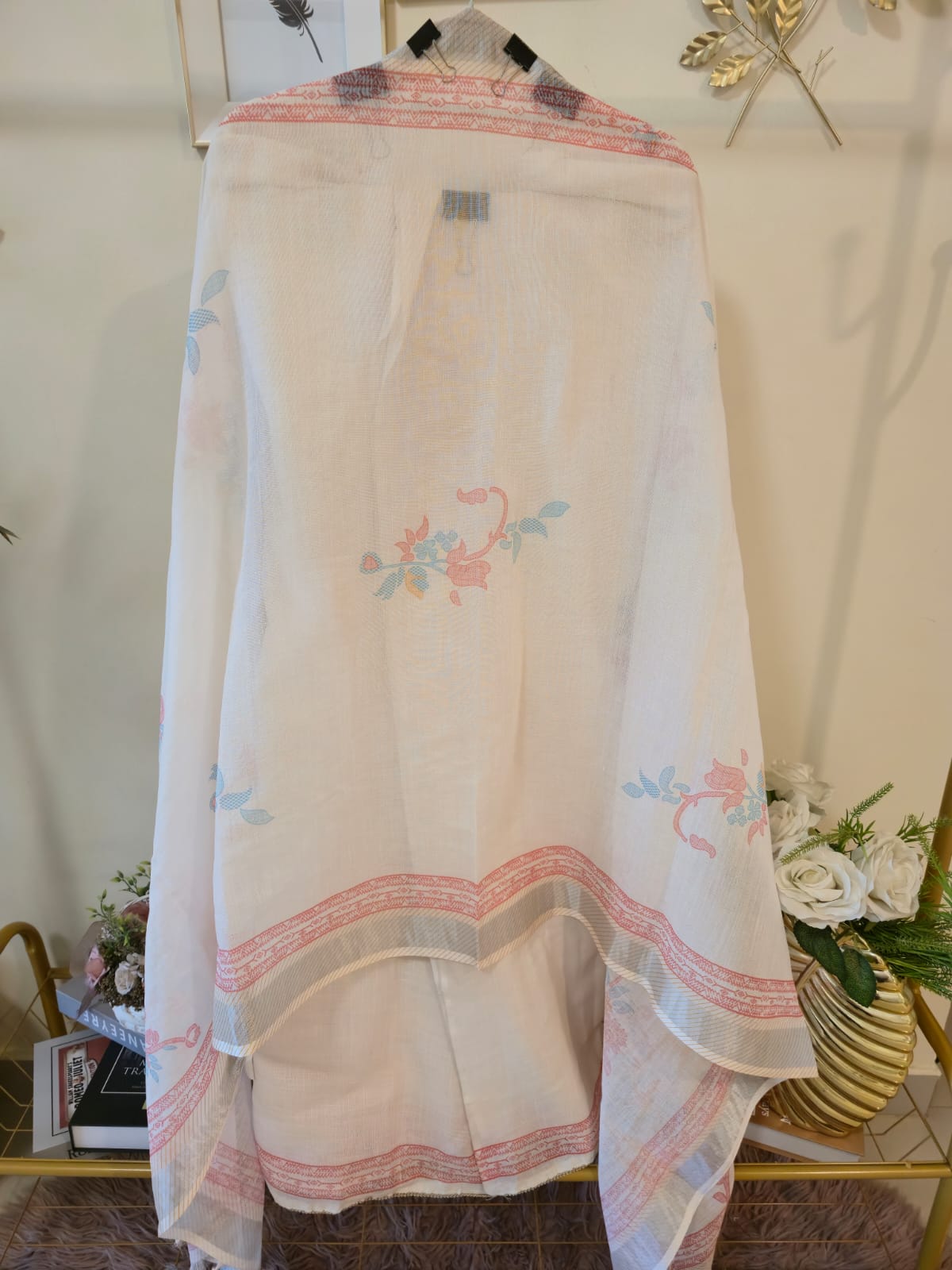 White pure cotton kota doria unstiched three-piece suit. - Image 2