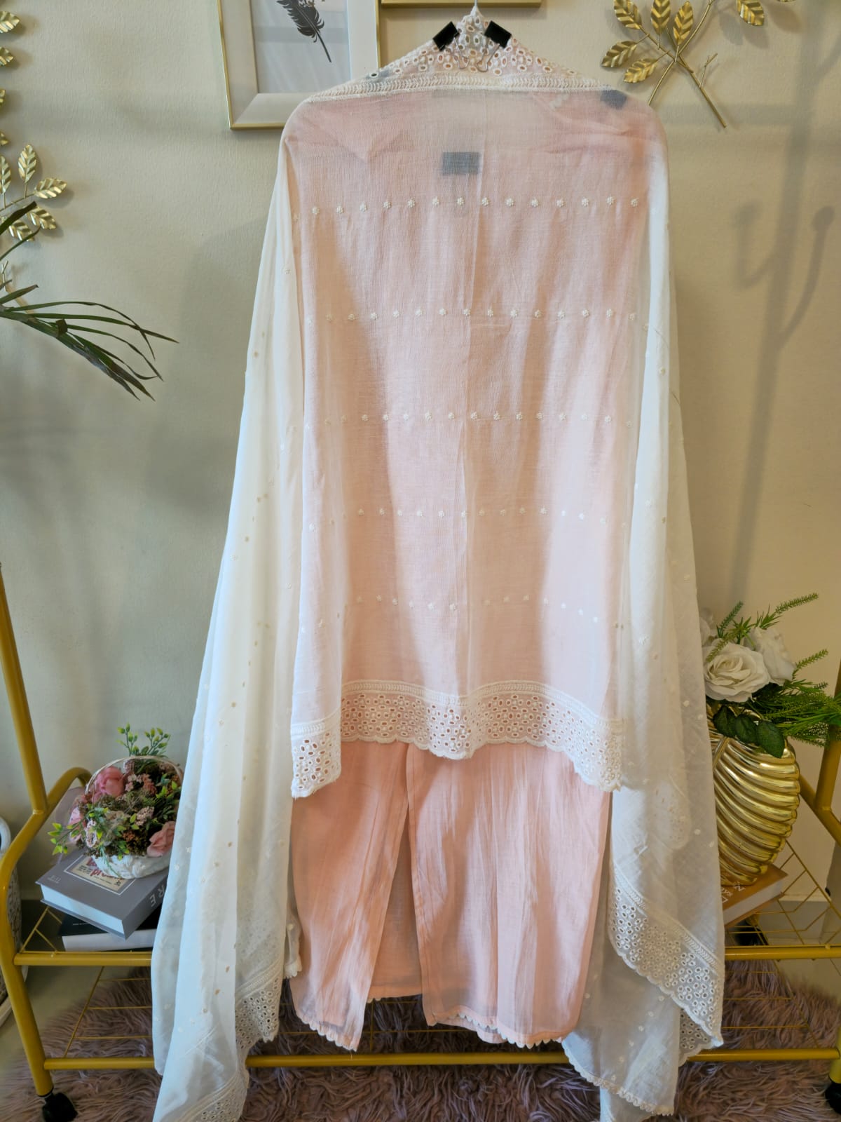 Elegant powder peach Mul Cotton unstiched 3-Piece Suit - Image 3