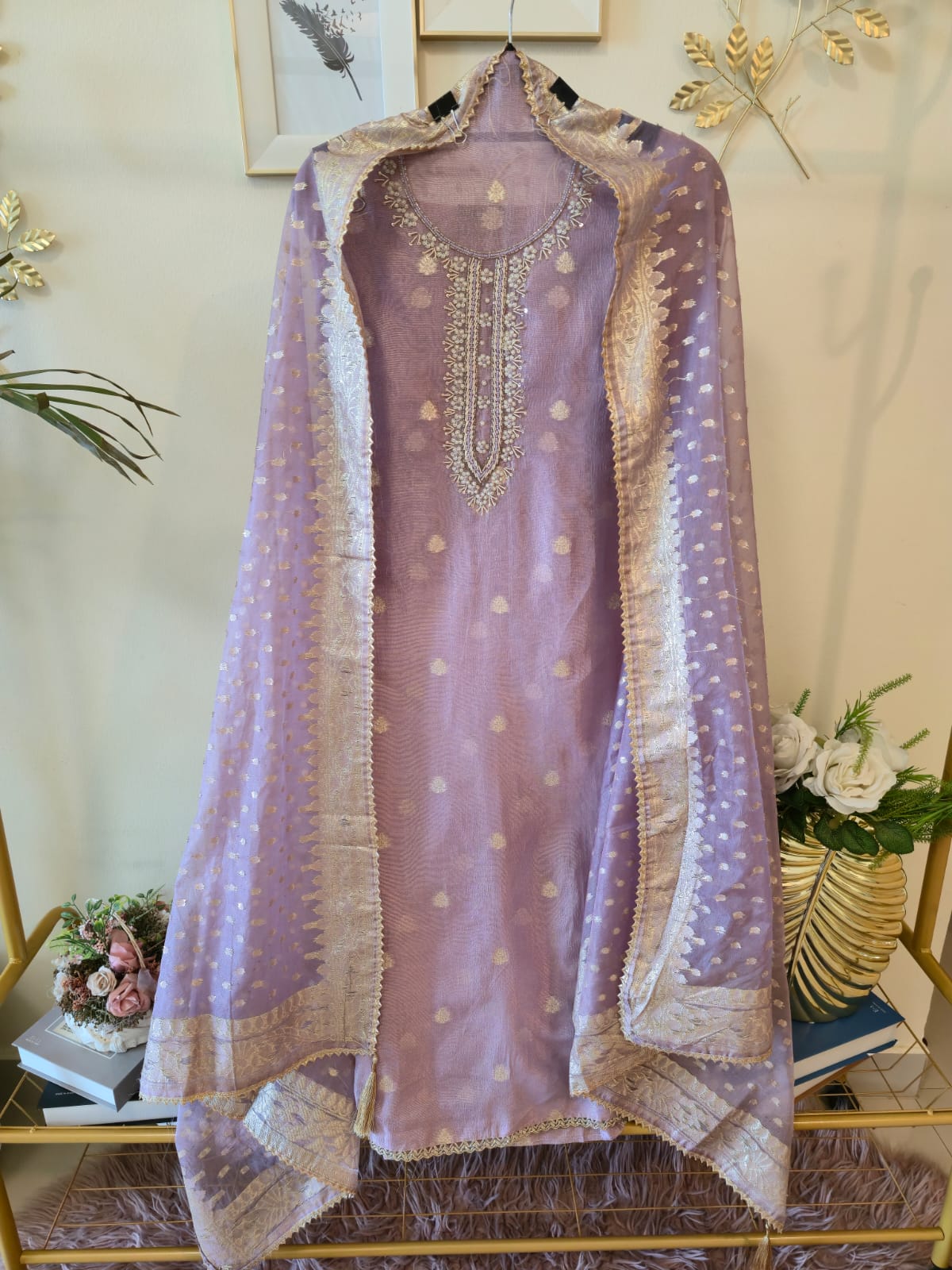 Elegant Lilac pure Chanderi unstiched three peice suit.