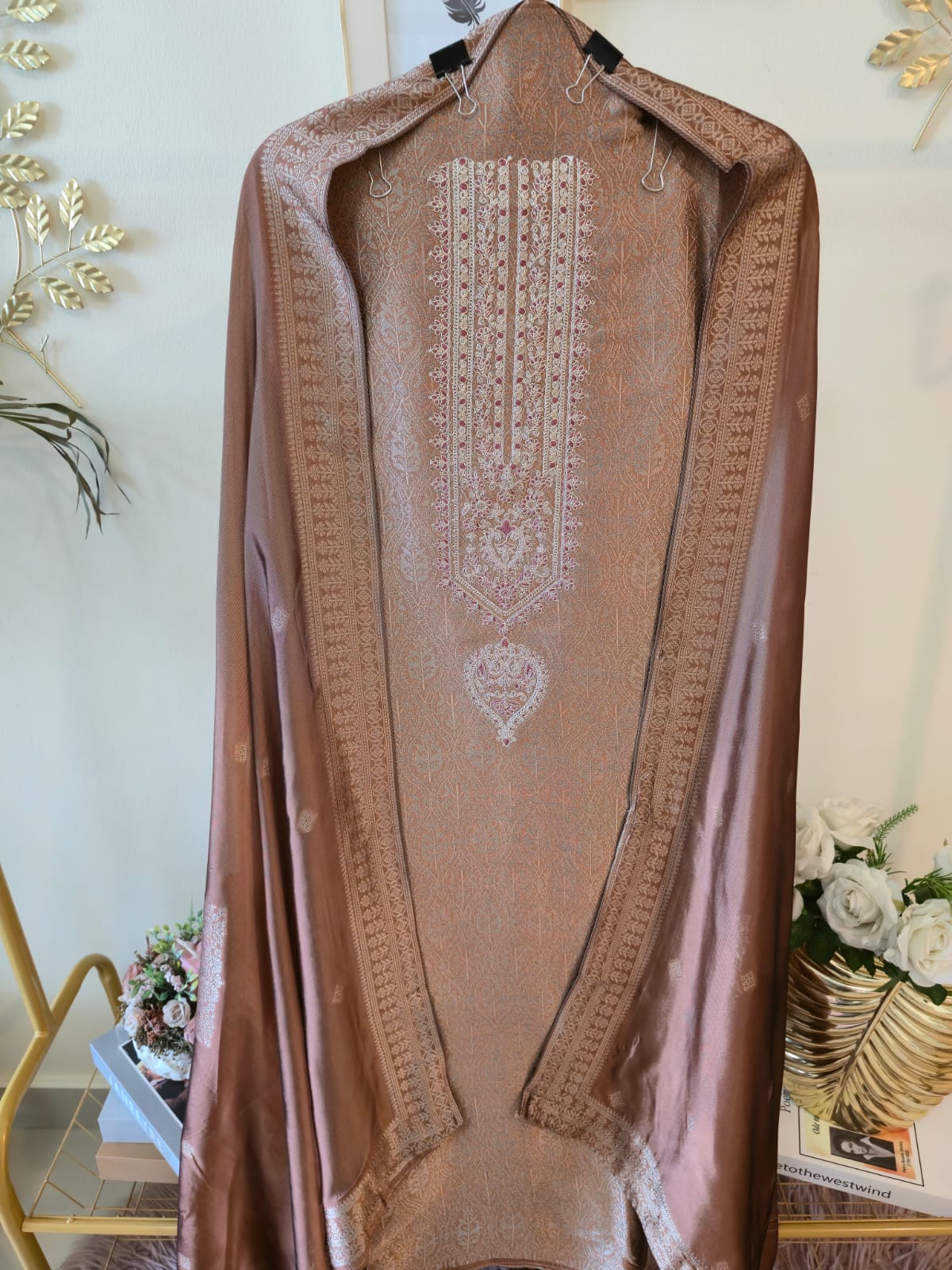 Mettalic Dusty Rose pure bhagalpuri banglori Silk Suit with Silver Floral Weave unstich three peice suit - Image 5