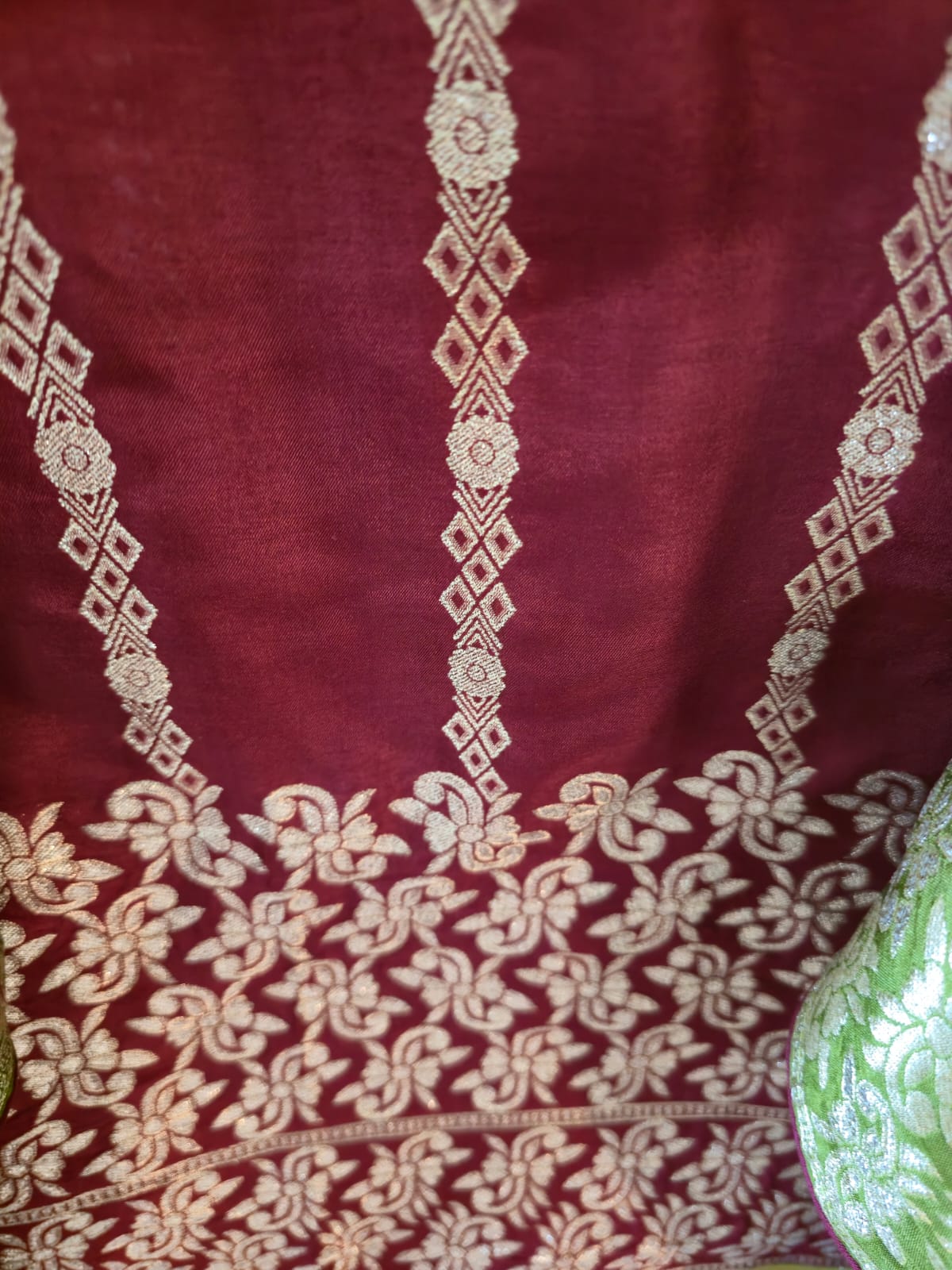 Pure Georgette slik blend Royal Maroon & Olive Green Woven Unstitched Suit with Zari Dupatta - Image 7
