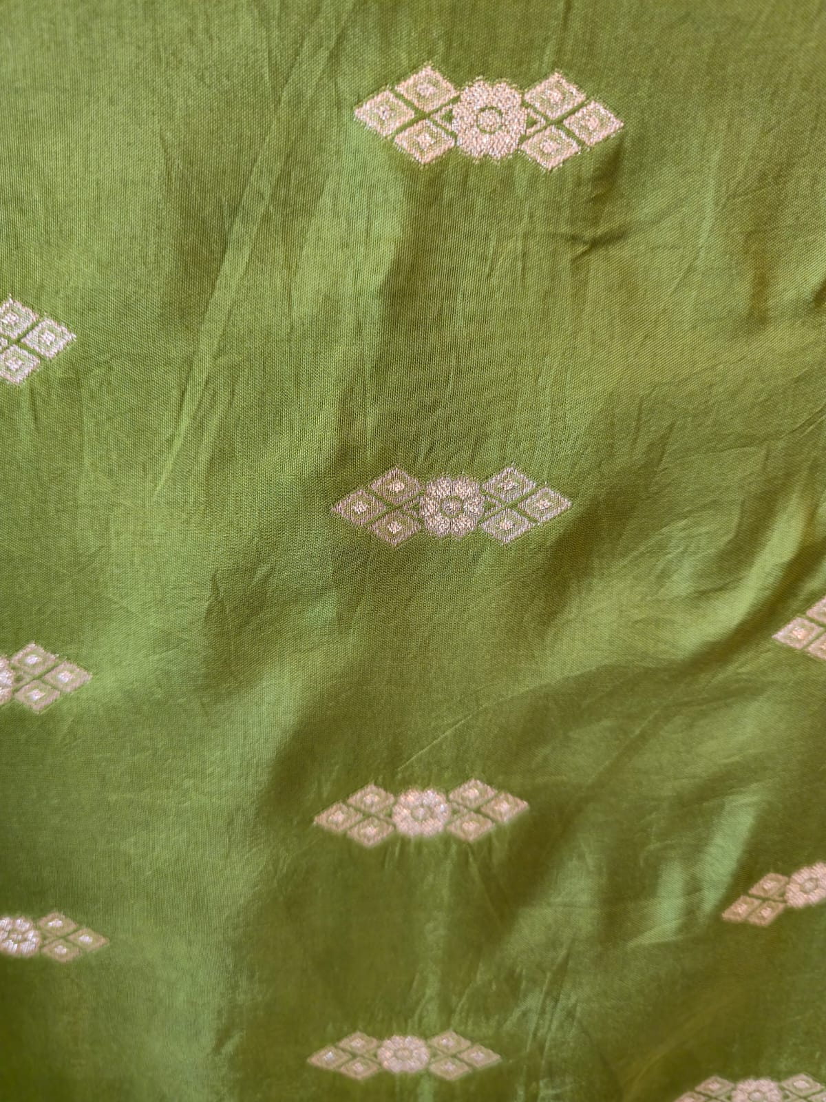Pure Georgette slik blend Royal Maroon & Olive Green Woven Unstitched Suit with Zari Dupatta - Image 2