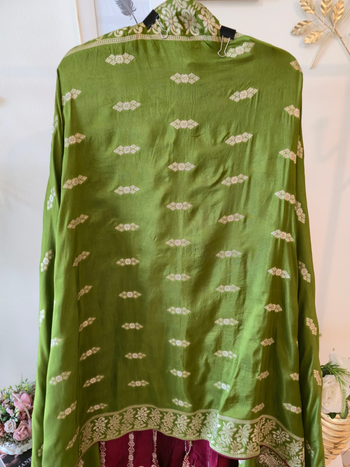 Pure Georgette slik blend Royal Maroon & Olive Green Woven Unstitched Suit with Zari Dupatta - Image 3