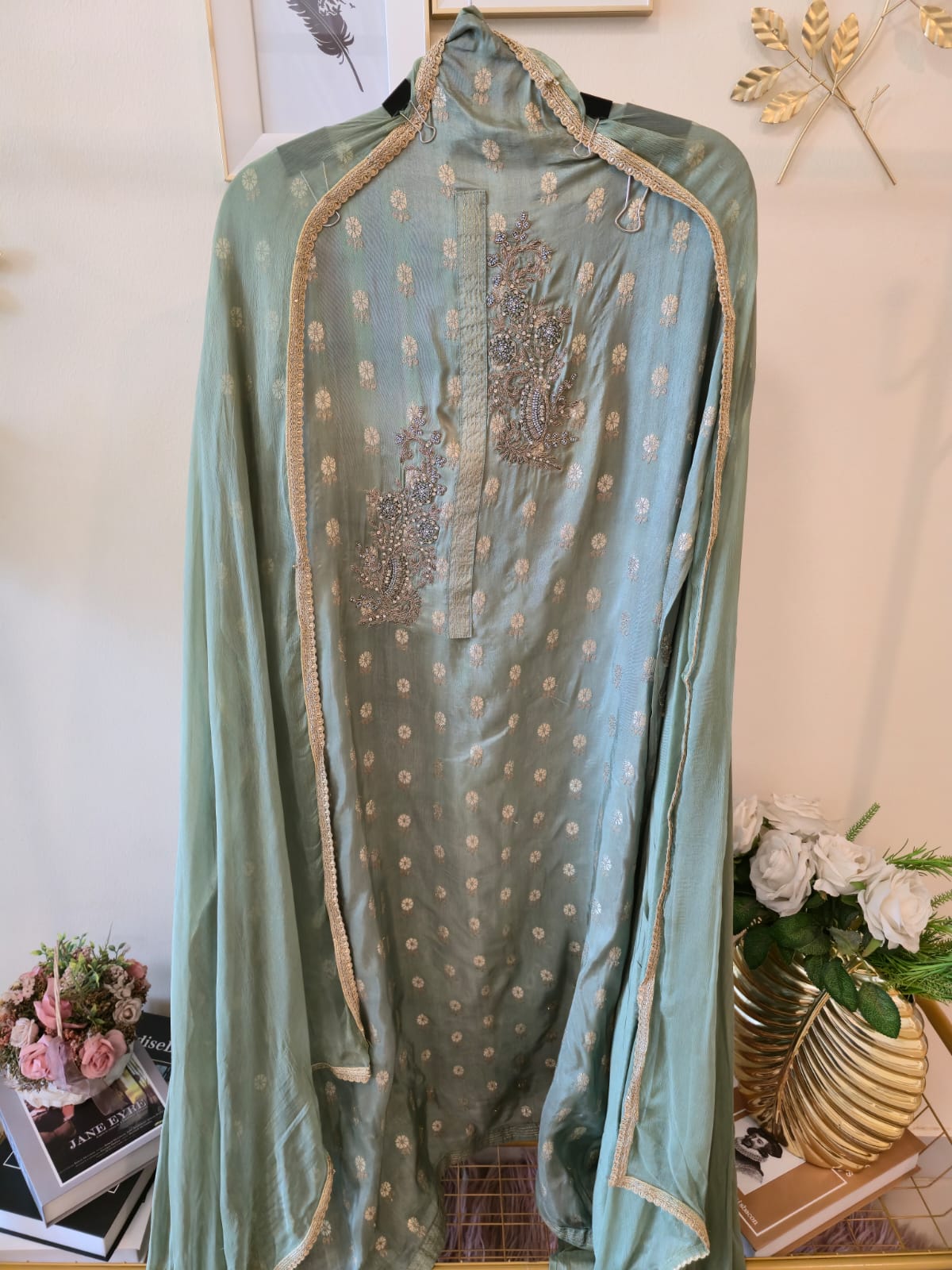Pure Banarsi organza Powder pink Embroidered unstiched three piece suit Set.