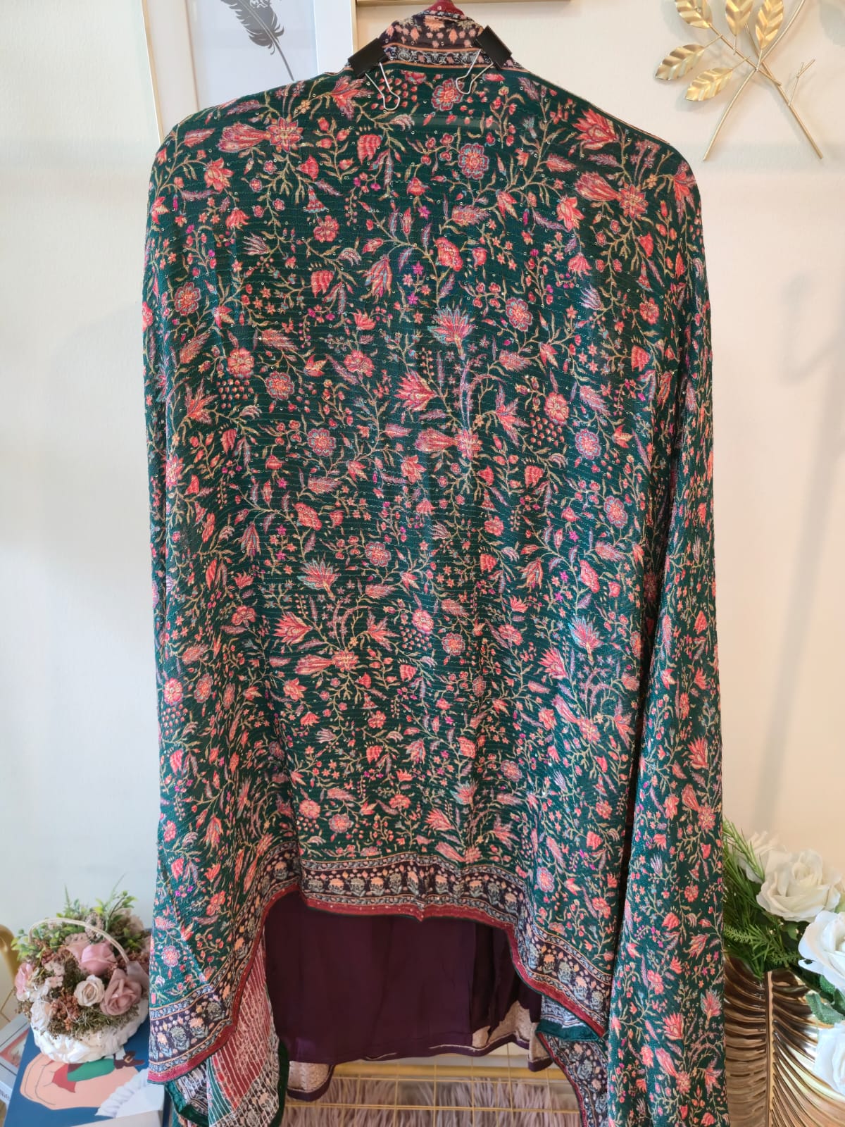Pure Georgette slik blend Royal Maroon & bottle Green Woven Unstitched Suit with Zari Dupatta - Image 4