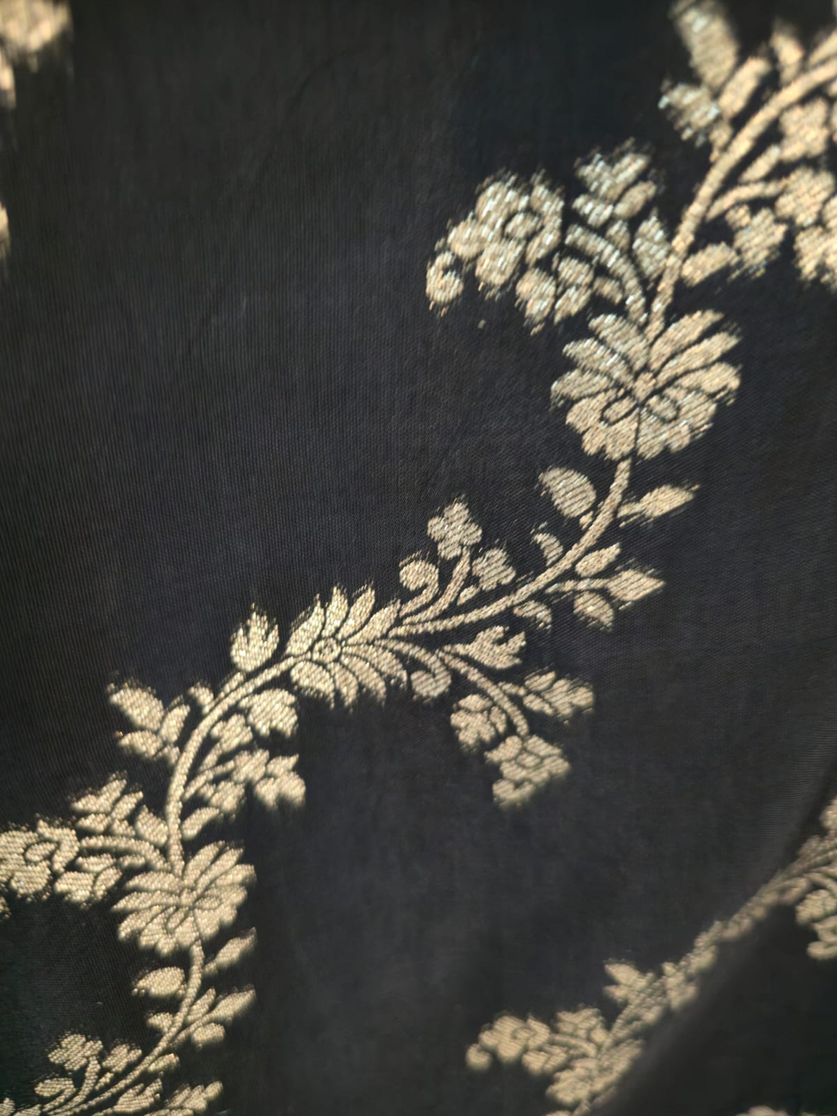 Elegant Black pure Banarasi georgette unstiched three piece Embroidered Suit Set - Image 6
