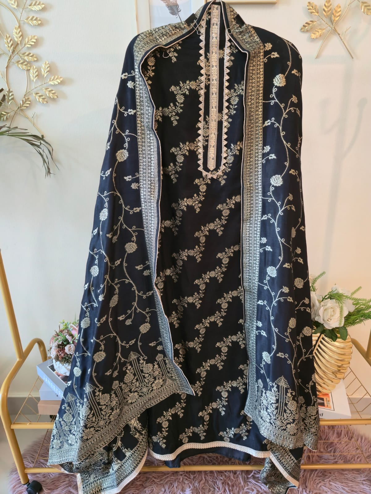 Elegant Black pure Banarasi georgette unstiched three piece Embroidered Suit Set - Image 4