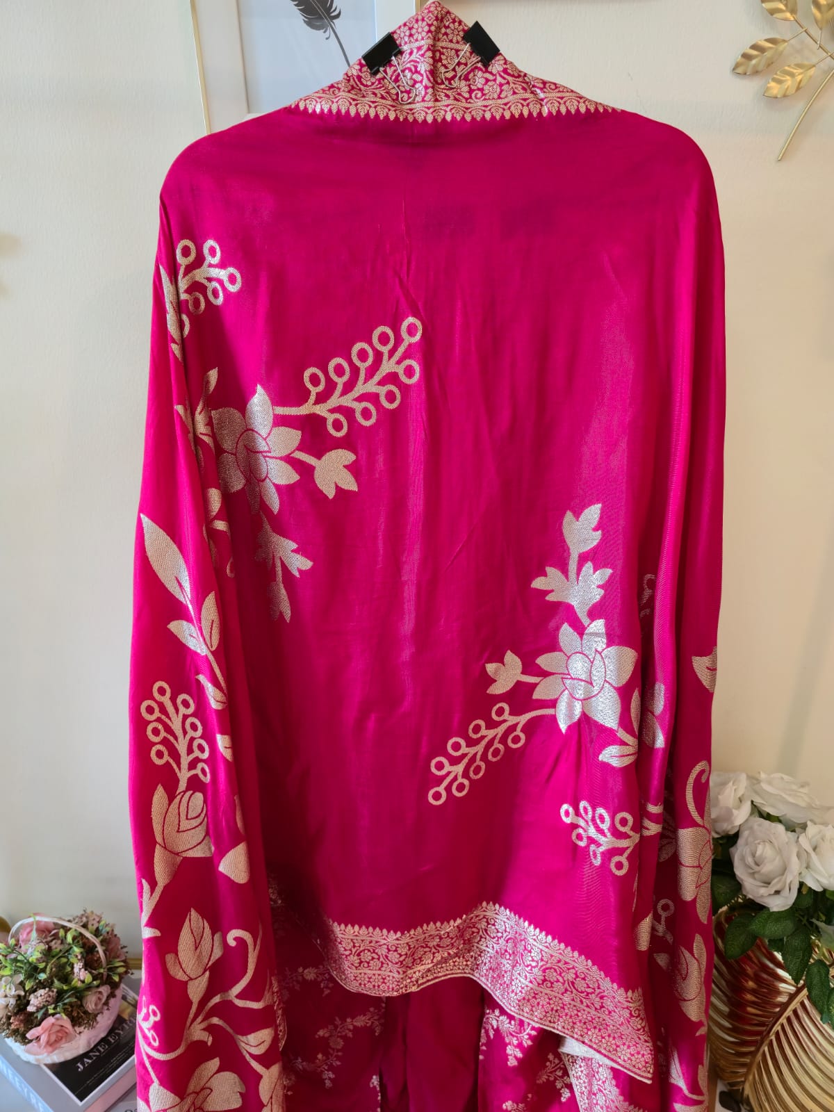 Elegant fushia pink pure Banarasi georgette unstiched three piece Embroidered Suit Set - Image 2