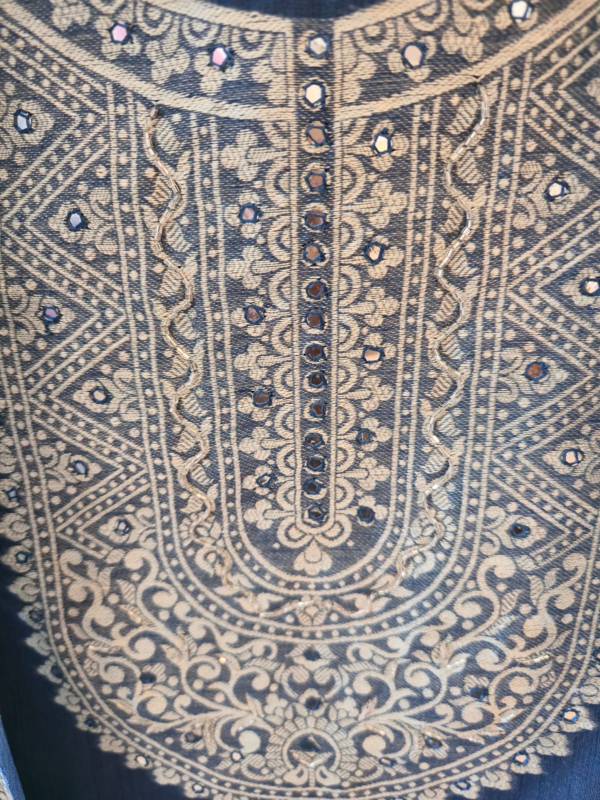 Indigo Blue Pure Linen Jamdani Unstiched three peice Suit Set. - Image 4